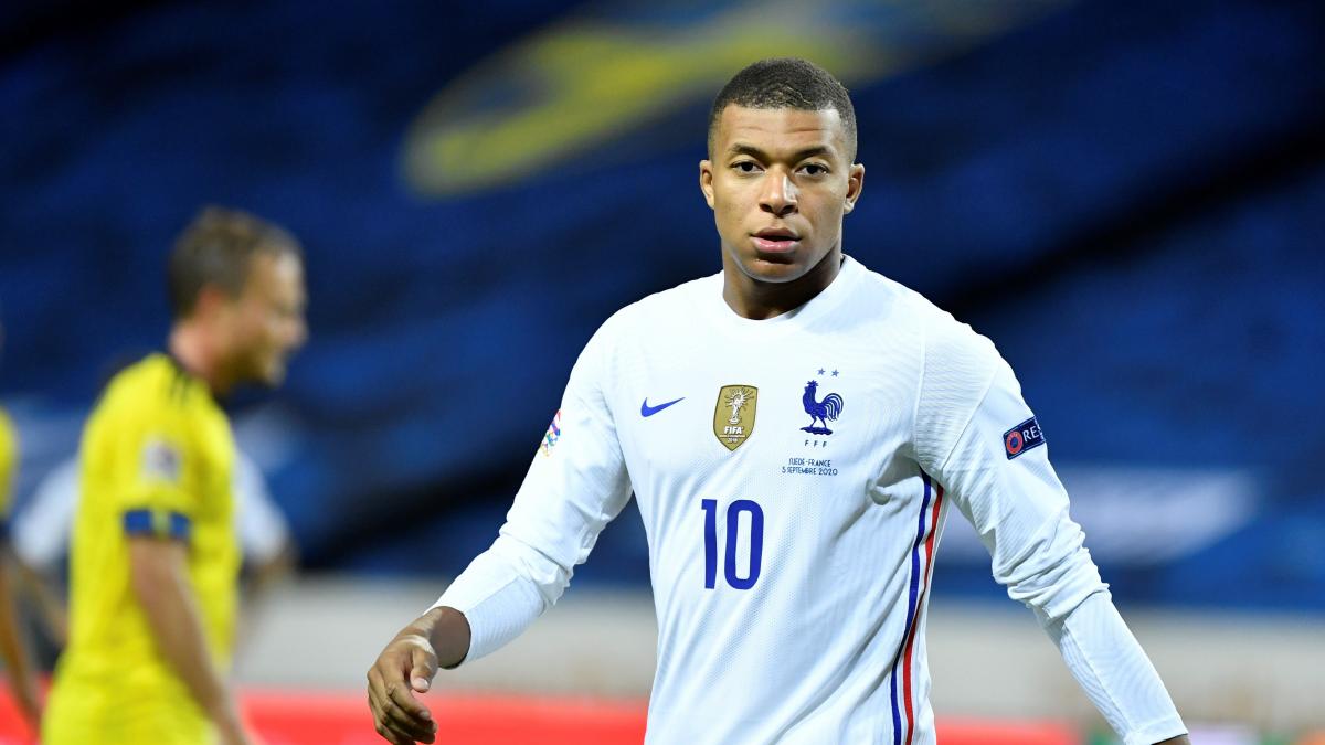 Mbappè fue primero del Barcelona
