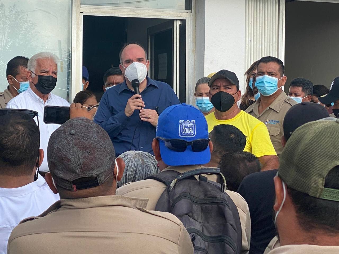 Incumple Gustavo Rivera compromisos con trabajadores de Comapa.