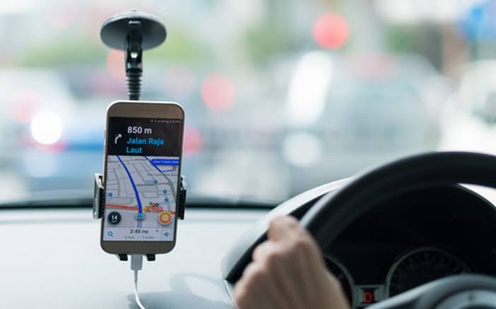 Subsecretaría del Transporte no regula ni Controla servicio que brinda Uber o Didi.