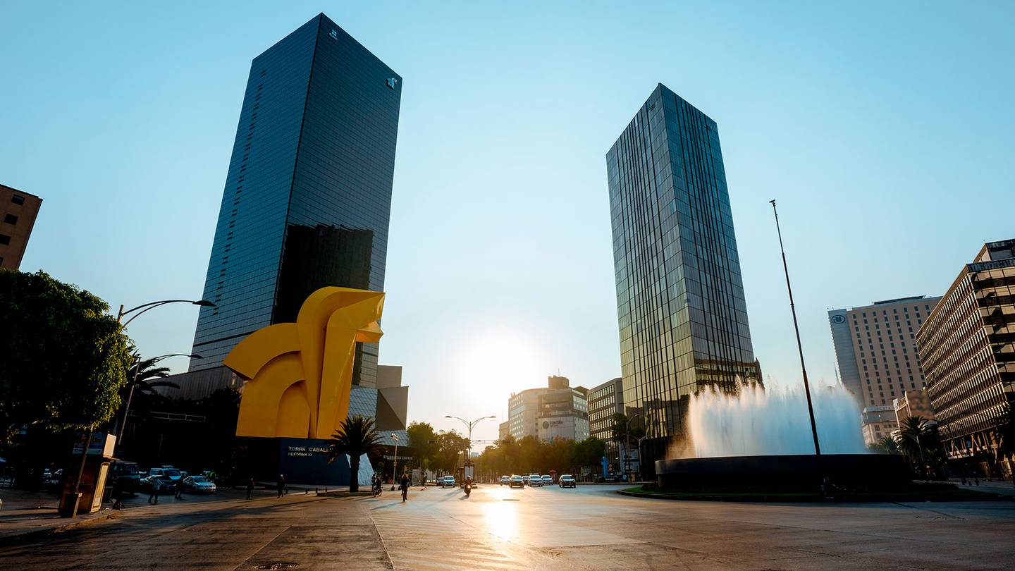 ‘Tijerazo’ a la vista: México busca reducir su línea de crédito con el FMI en 20%