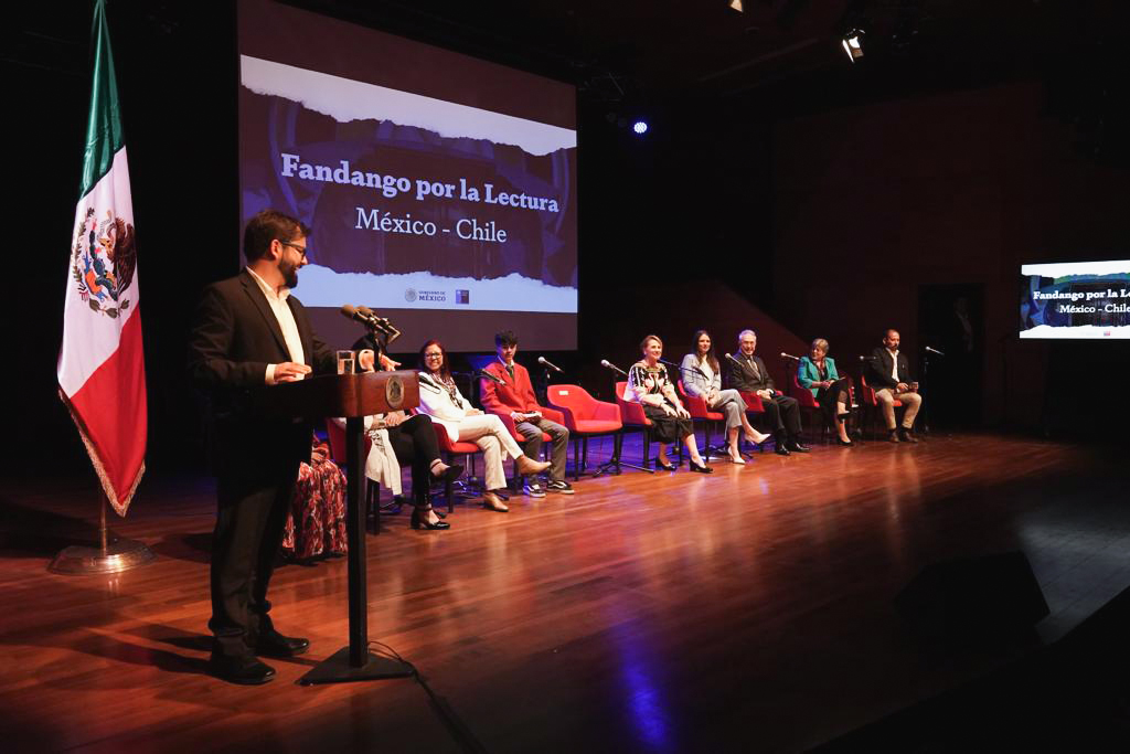 Gobiernos de Chile y México se unen en homenaje a Gabriela Mistral