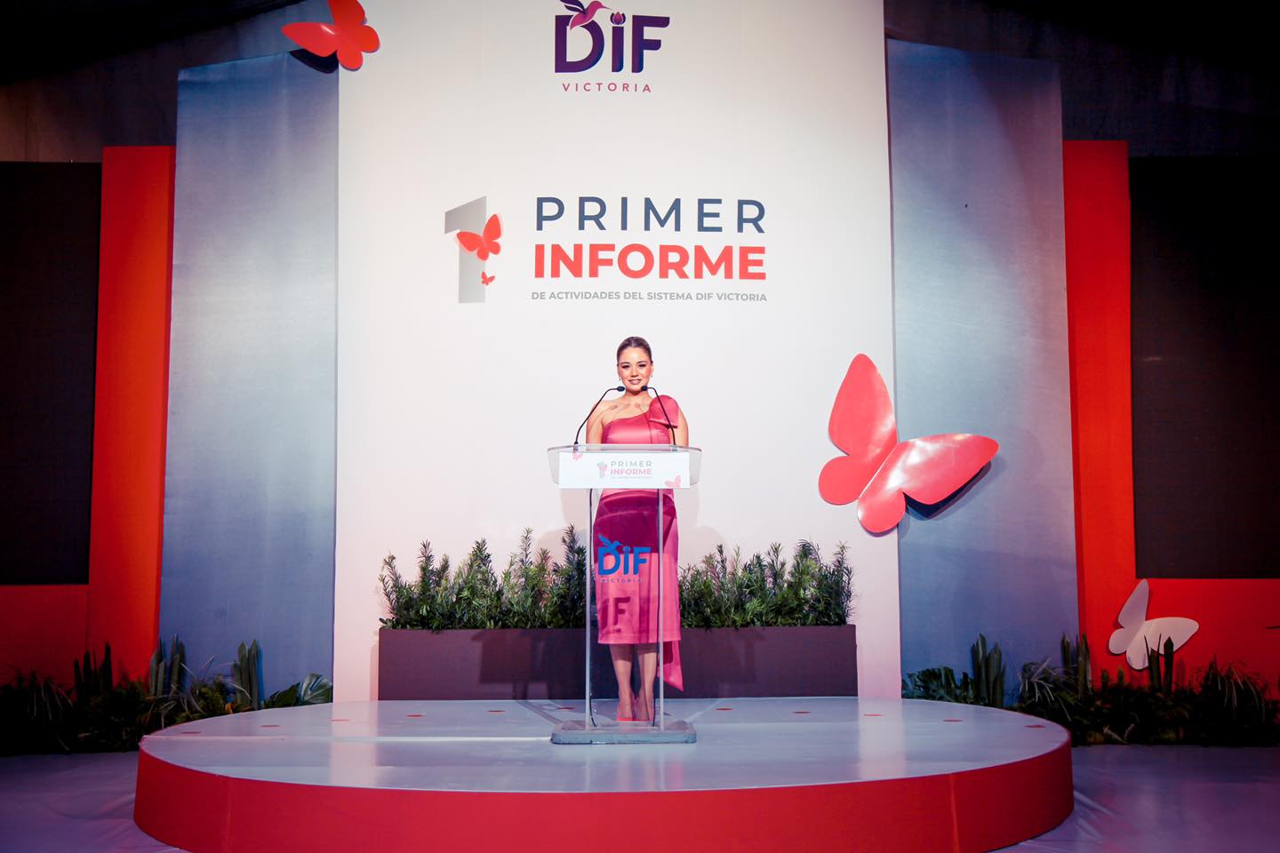 Lucy Rodríguez presenta primer informe de resultados del DIF Victoria