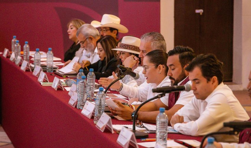 SET aplica estrategia para disminuir abandono escolar en el altiplano.