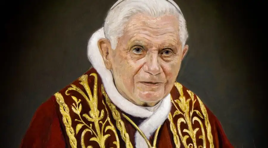 Benedicto XVI muere a los 95 años