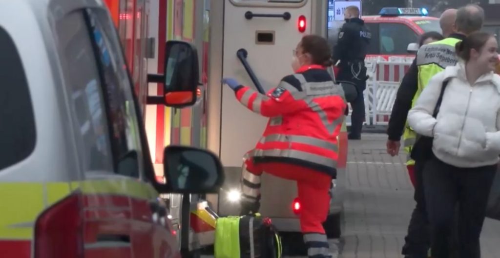 Atacan con cuchillo a pasajeros de un tren en Alemania, hay dos muertos