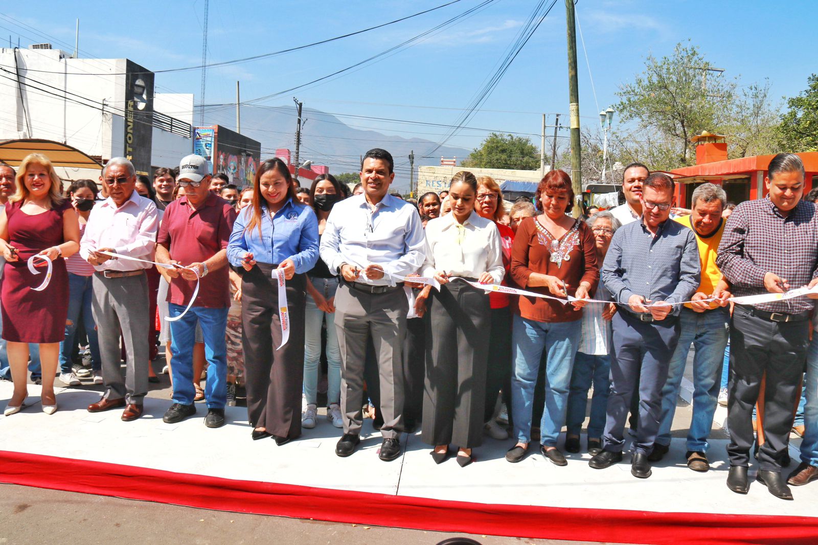 Eduardo Gattás anuncia inversión de 200 mdp en pavimentación