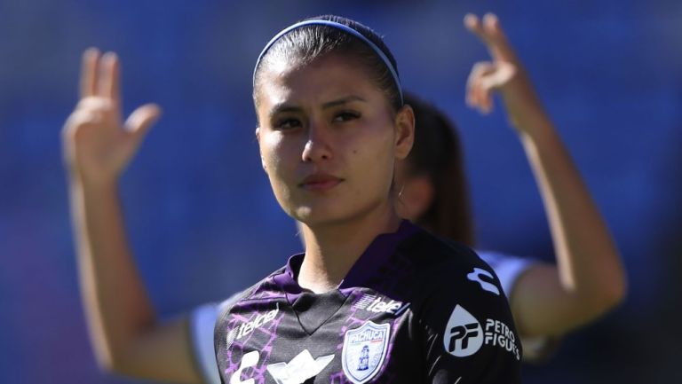 La futbolista Selene Cortés denuncia acoso en redes tras caso de Scarlett Camberos
