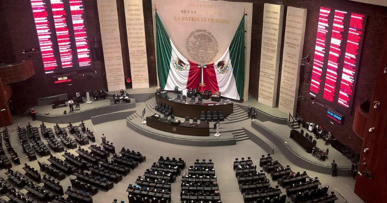 Por unanimidad avalan diputados reformas para castigar ataques con ácido