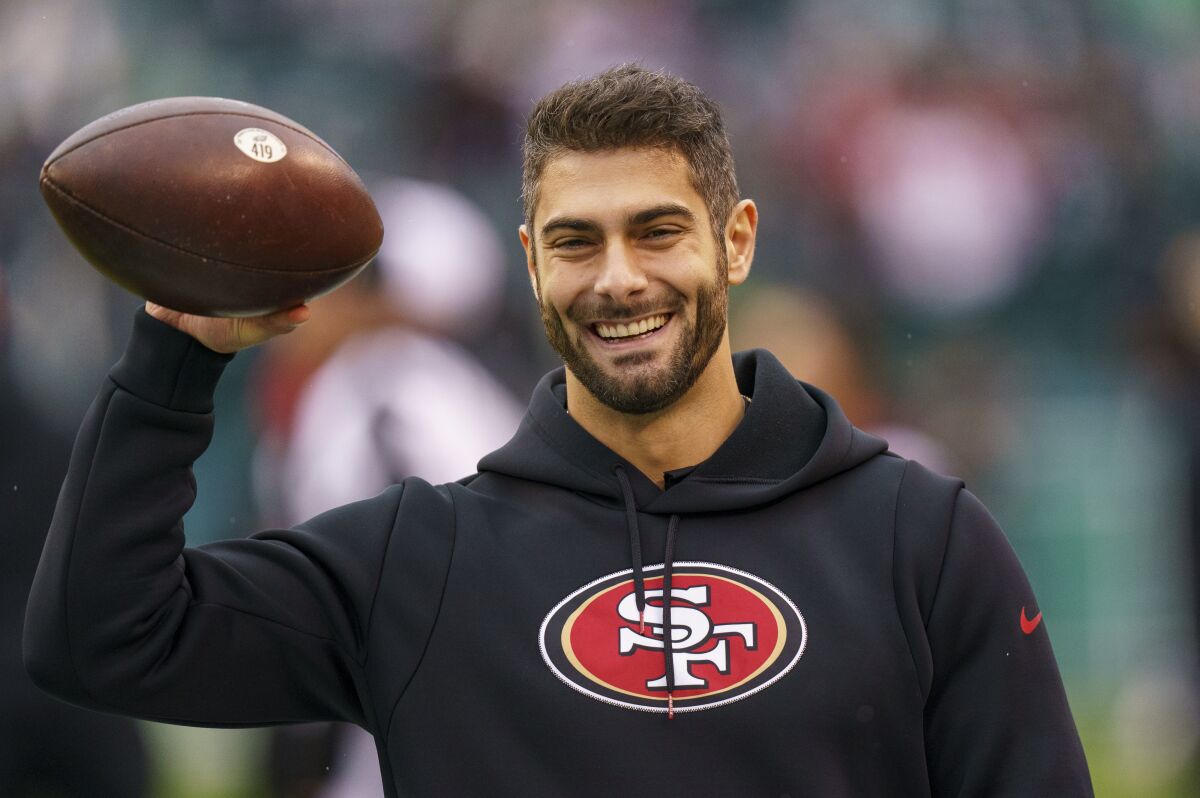 Raiders contratan a la estrella de la NFL; Jimmy Garoppolo