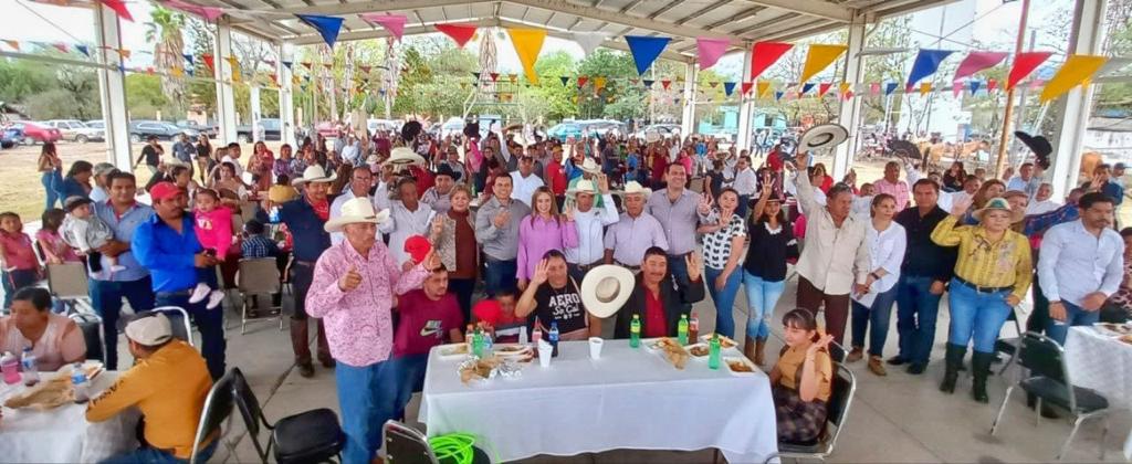 Trabaja Municipio con Américo por el progreso del área rural