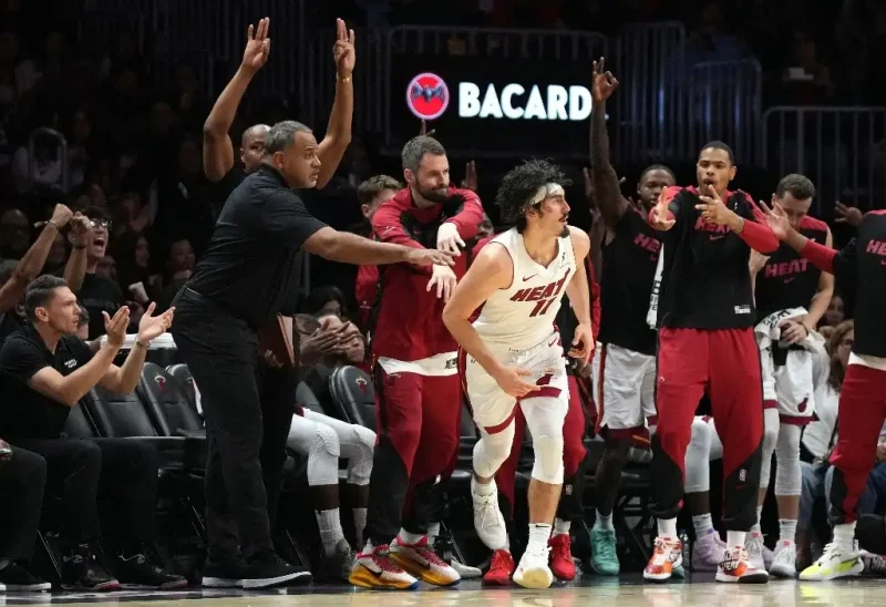 Con el mexicano Jaime Jáquez Jr., Miami vence 119-108 a Nueva Orleans