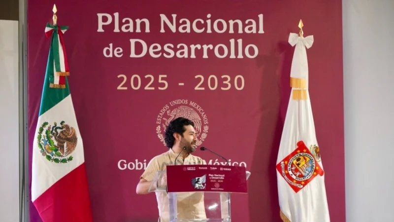 Destaca Marath Bolaños protagonismo de agenda laboral en foro sobre PND