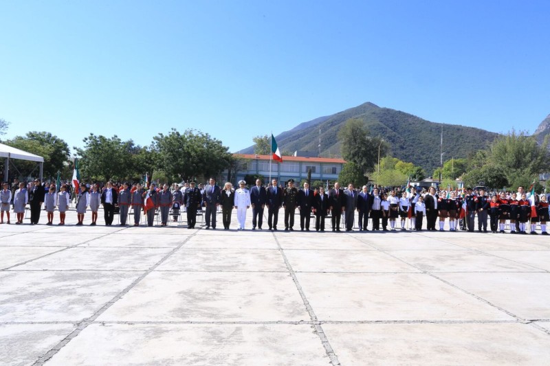 Preside gobernador de Tamaulipas Américo Villarreal ceremonia del Día de la Bandera en C. Victoria