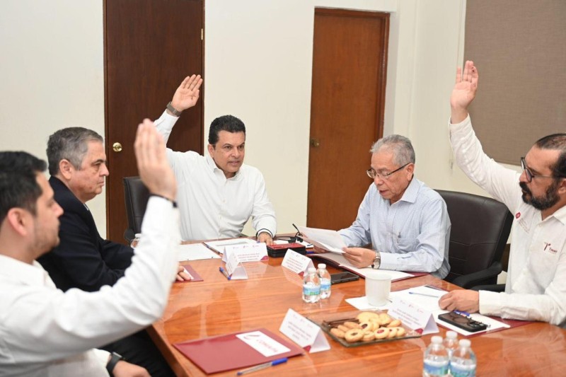 Preside Eduardo Gattás tercera reunión de consejo de administración de COMAPA.