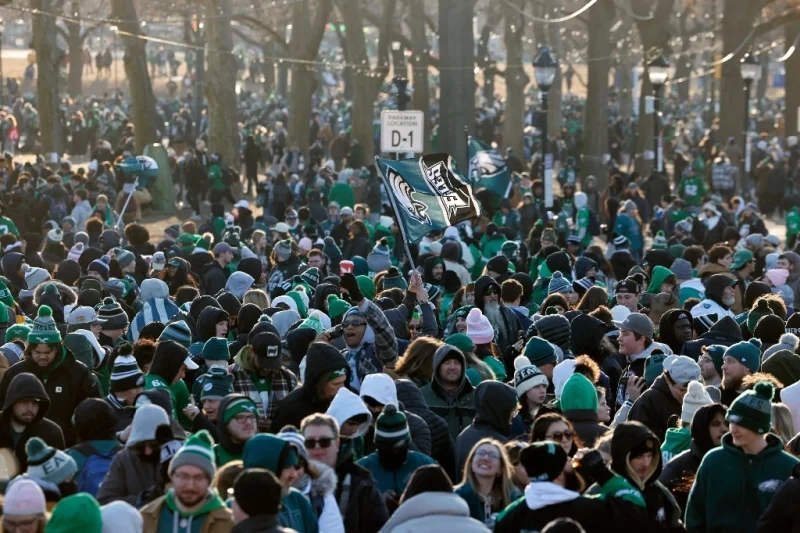 Aficionados de Filadelfia se preparan para celebrar a sus Águilas