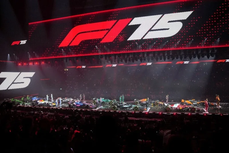 Con alfombra roja, moda y música presentan temporada 2025 de la F1