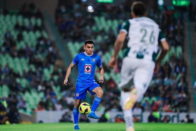 Cruz Azul vence a Santos y regresa a la senda del triunfo
