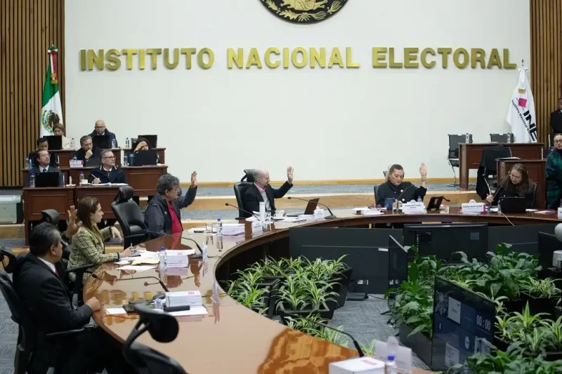 INE perfila publicar listas de candidatos para elección judicial