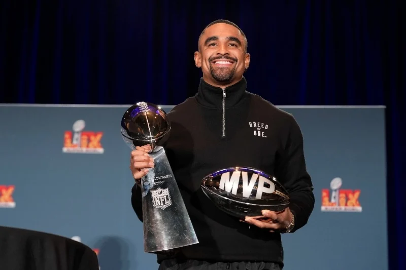 Más que el resultado, importa el camino: Jalen Hurts