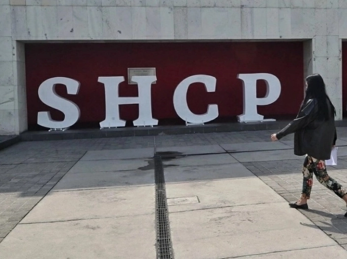 México tiene recursos suficientes para absorber choques financieros: SHCP