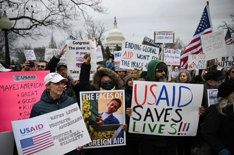 Trump excedió su autoridad al congelar fondos para Usaid: juez