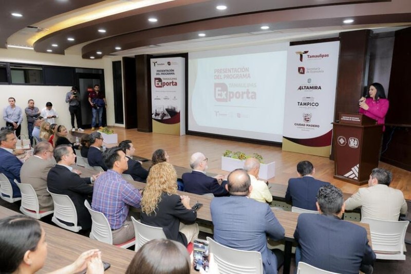 Reafirma Mónica Villarreal su respaldo al sector exportador de Tampico y la región