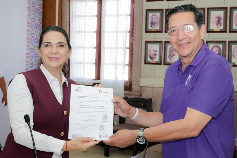 Refuerza Mónica Villarreal el DIF Tampico con nombramiento del nuevo director general