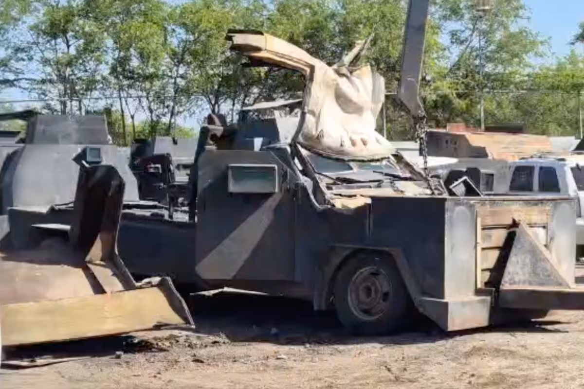 FGR destruye 32 vehículos “monstruo” utilizados por grupos delictivos en Tamaulipas