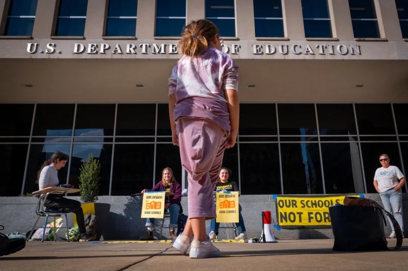 Trump recorta mil mdd en subvenciones para salud mental en escuelas