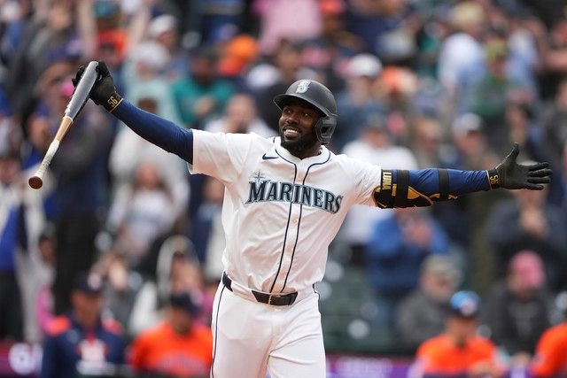 Arozarena dispara grand slam en triunfo de Marineros ante Astros