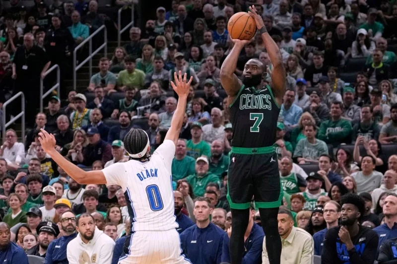 Celtics avanzan a semifinales tras superar a Orlando Magic