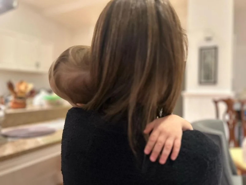 Claudia Sheinbaum comparte en redes fotografía junto a su nieto
