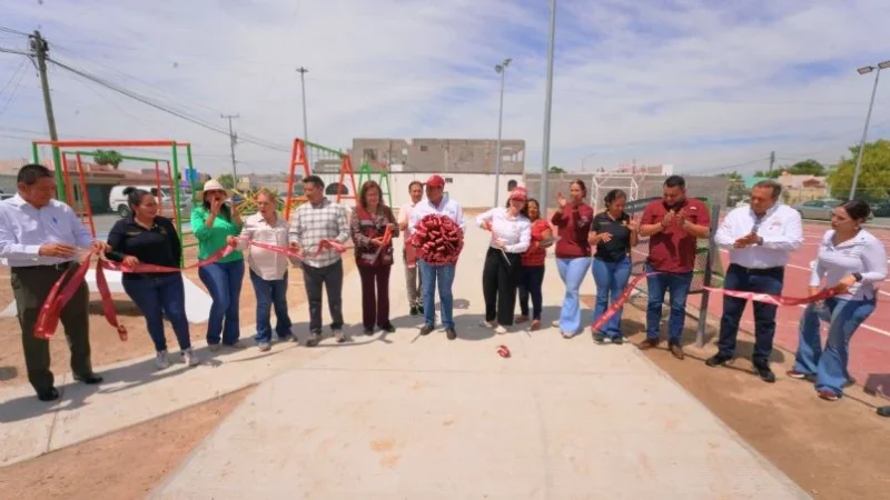 Carmen Lilia transforma Villas de San Miguel en Nuevo Laredo, Tamaulipas, con nueva plaza pública