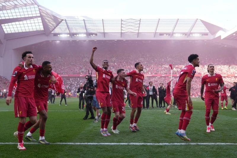 Con goleada incluida, Liverpool se proclama campeón de la Liga Premier