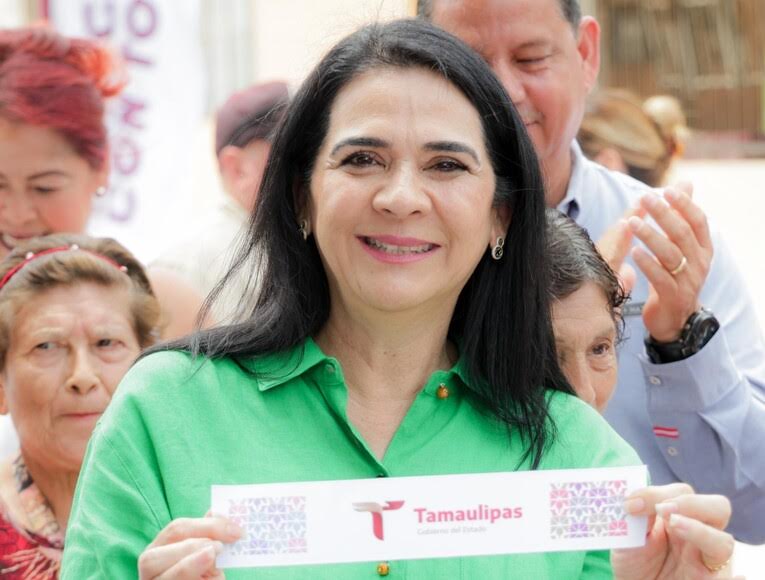 Inaugura Mónica Villarreal en Tampico obra de pavimentación integral en la colonia Magdaleno Aguilar