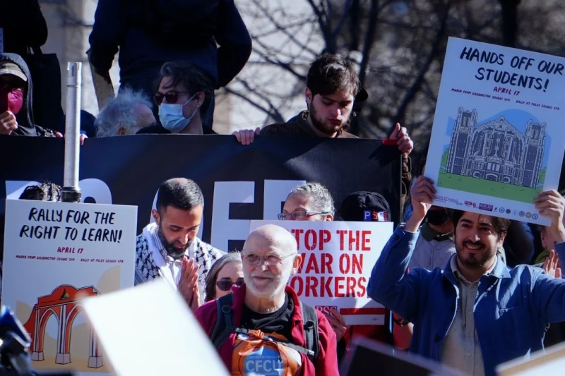 Protestan contra el gobierno de Trump en distintas ciudades de EU