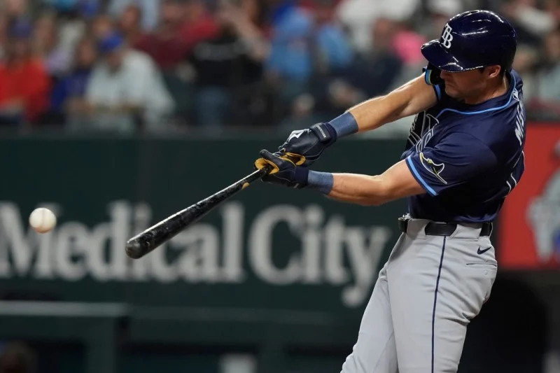 Rangers vencen a Rays para hilar 4 victorias; Aranda pega primer jonrón