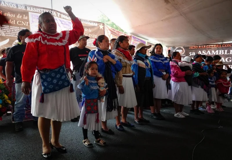 Valida Segob traducción de Himno Nacional en comunidades indígenas