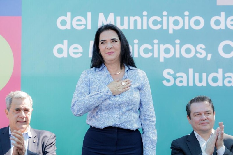 Pone en marcha Mónica Villarreal histórico programa integral de salud en Tampico