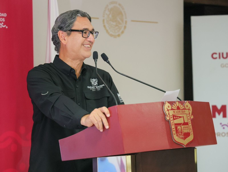 Bolsa de 51 mdp para fortalecer a pequeñas y medianas empresas: Erasmo González