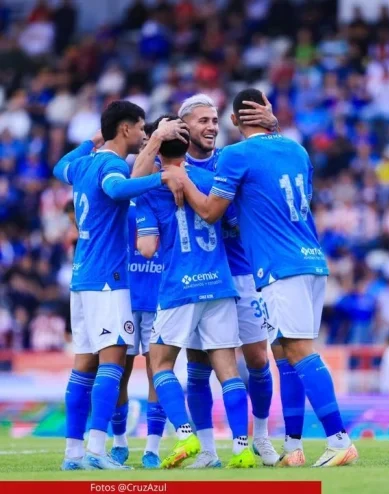 Cruz Azul cae en debut de Larcamón en torneo amistoso