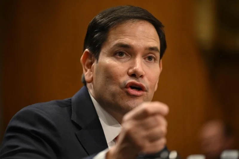 Pide Rubio a China que interceda para evitar que Irán cierre estrecho de Ormuz