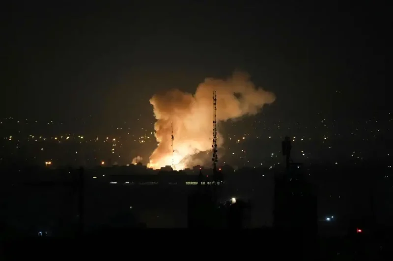 Israel ataca a Irán y declara estado de emergencia en todo el país