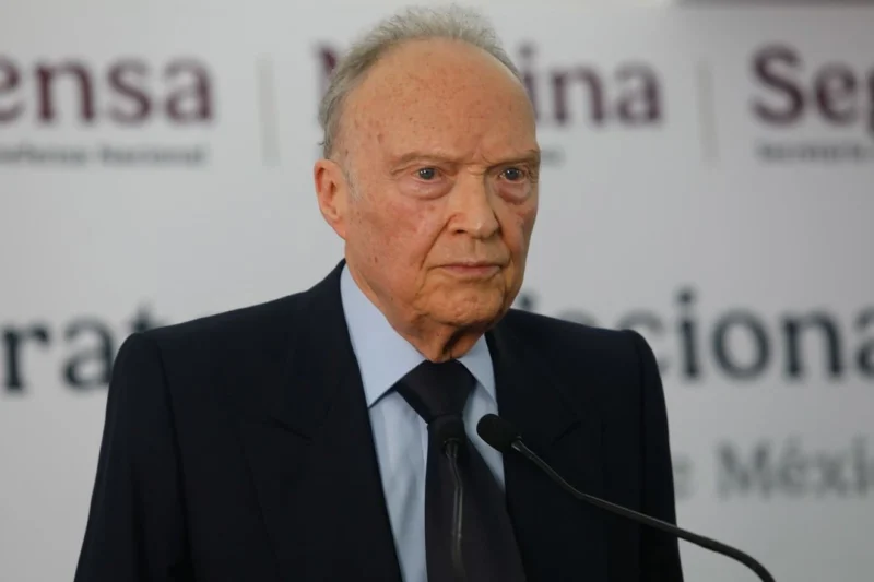 Acusa FGR a EU de proteger a Chávez Jr. pese a orden de aprehensión en México
