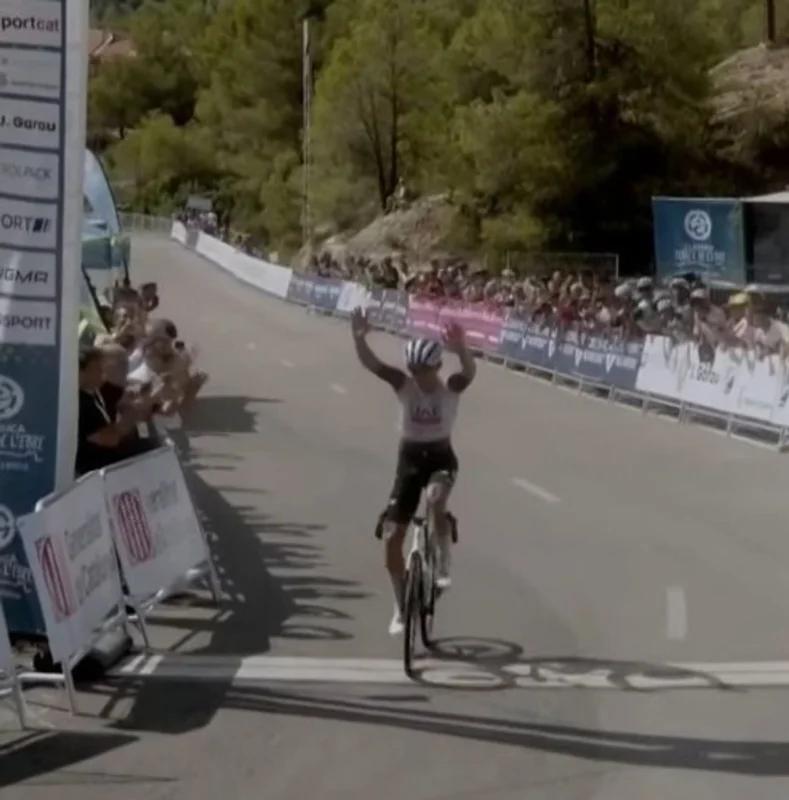 Isaac del Toro gana en Clásica de Terres de l’Ebre