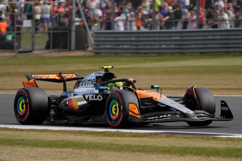 Norris lidera las segundas prácticas para el GP de Gran Bretaña