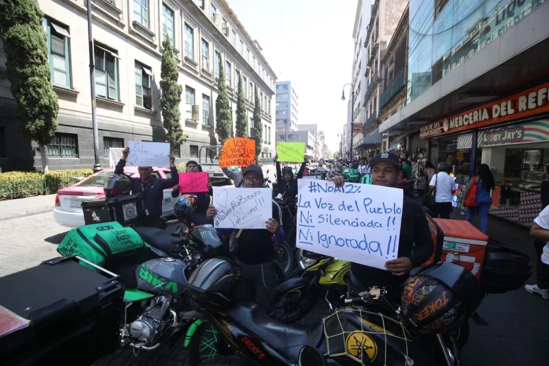 Sheinbaum rechaza aumento en tarifas de Uber; tienen “ganancias impresionantes”, dice