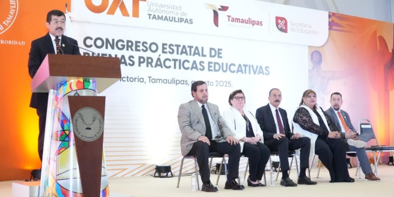Desarrolla UAT foro de experiencias educativas para fortalecer la práctica docente