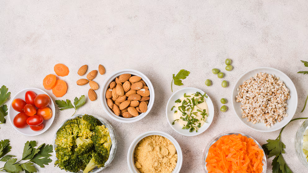 Cinco alimentos que ayudan a bajar el cortisol antes de ir a dormir y mejorar la calidad del sueño