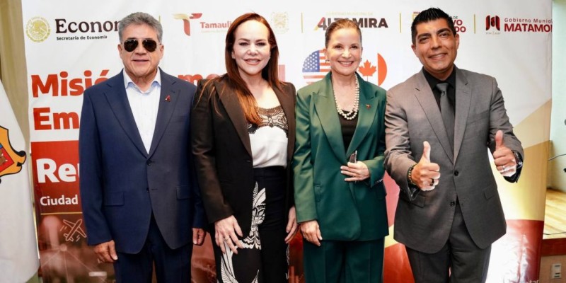 Carmen Lilia Canturosas Villarreal promueve empresas de Nuevo Laredo en simposio internacional